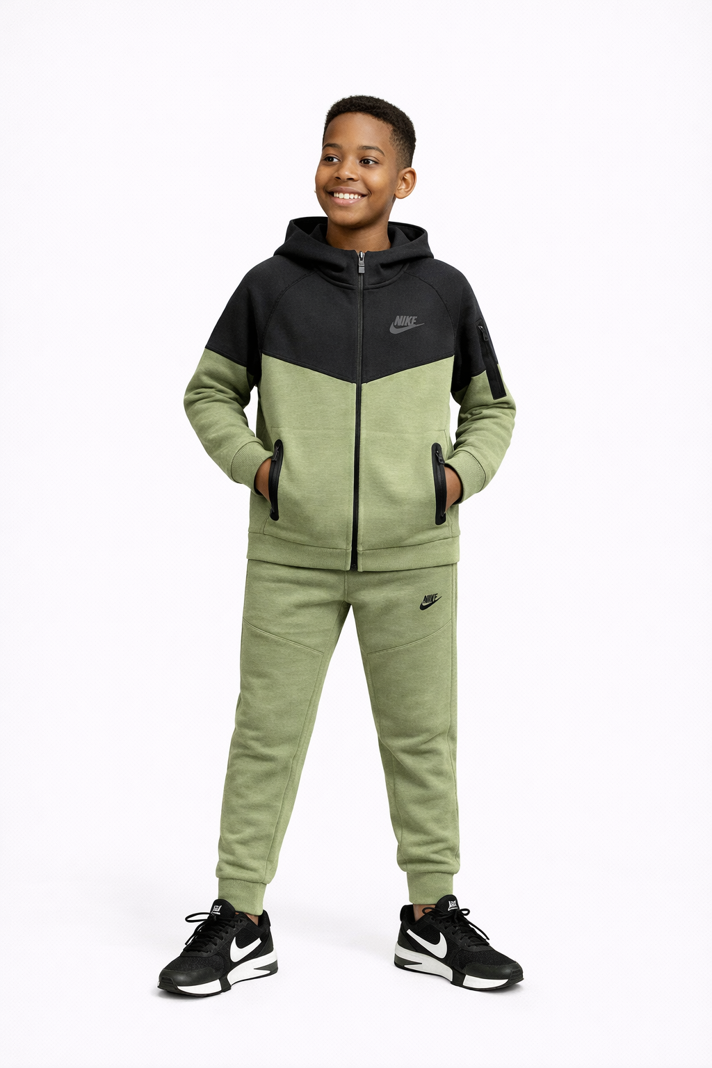 TECH FLEECE 2024 COCUK TAKIM - SIYAH/A.YESIL