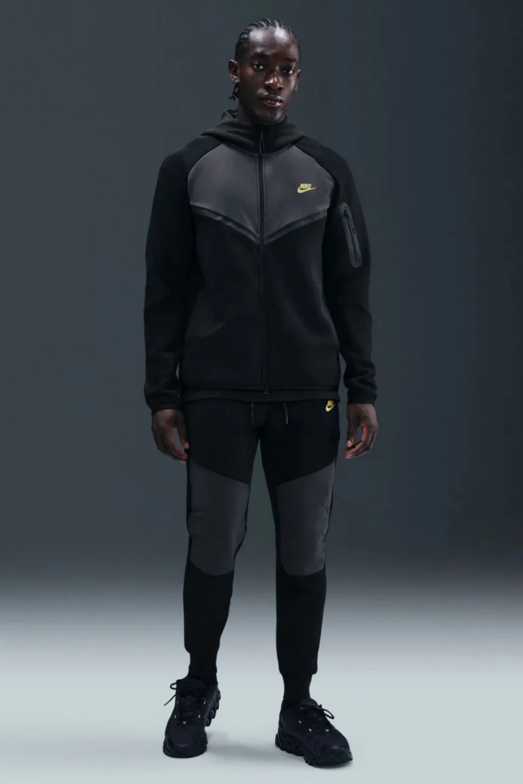 TECH FLEECE 2025 TAKIM - SIYAH/ANTRST