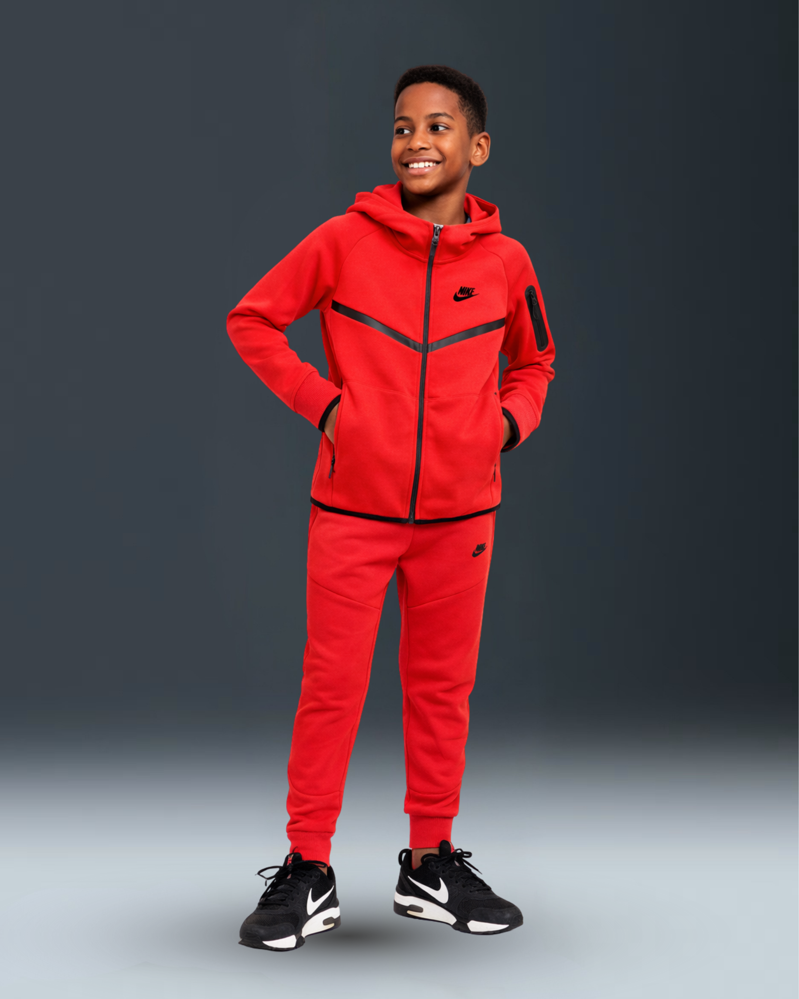 TECH FLEECE 2025 COCUK TAKIM - KIRMIZI