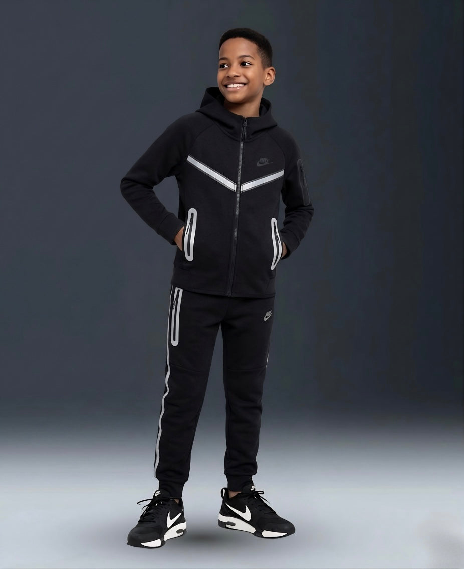 TECH FLEECE 2025 COCUK TAKIM - SIYAH REFLEKTIF