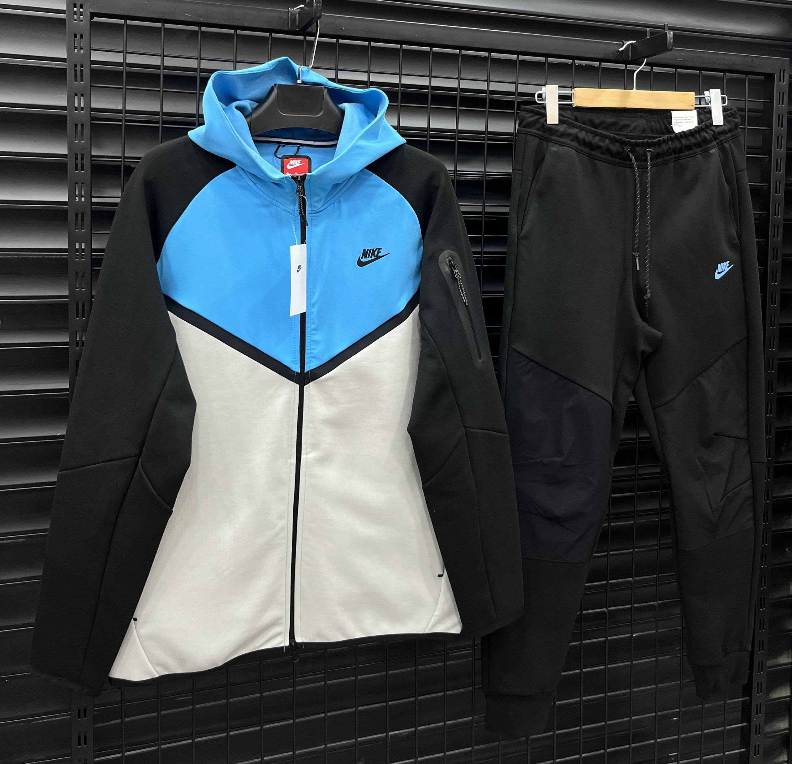 TECH FLEECE 2025 TAKIM - SIYAH/BEYAZ - M