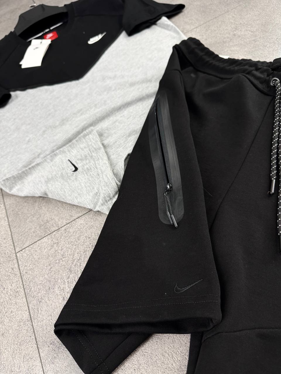 TECH FLEECE YAZLIK TAKIM - GRI/SIYAH