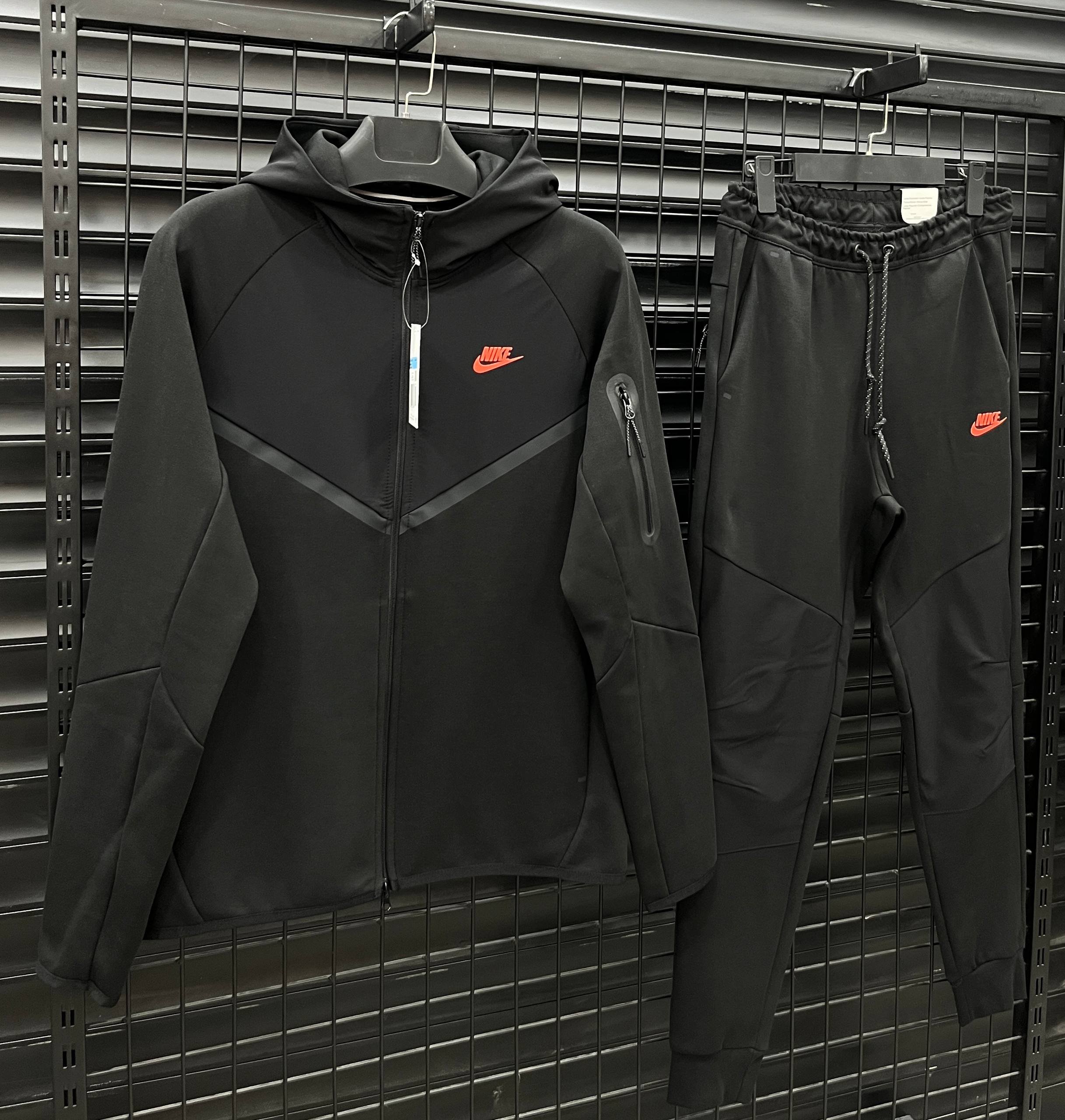 TECH FLEECE 2025 TAKIM - SIYAH K.LOGO