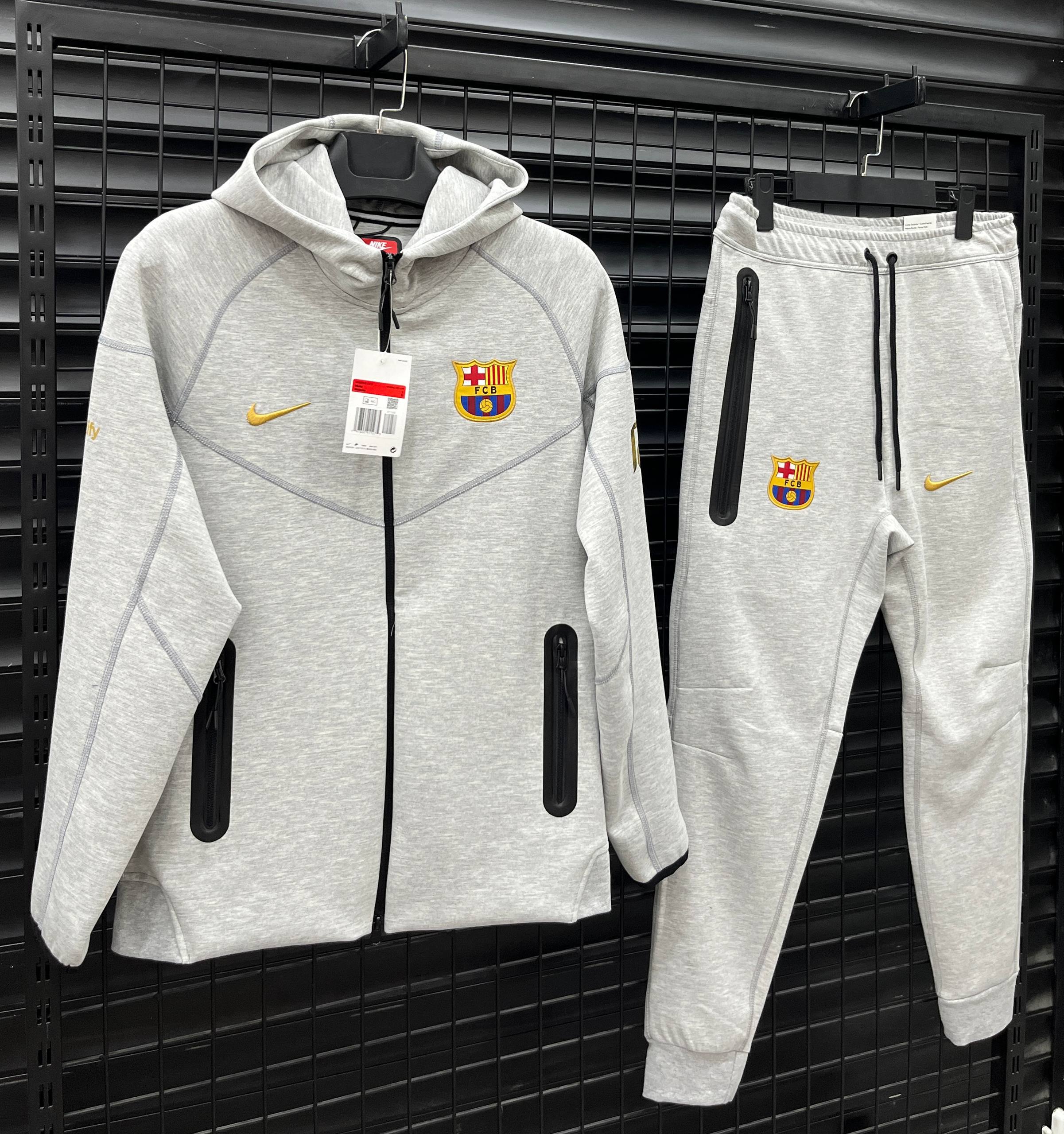 TECH FLEECE BARCELONA TAKIM - GRI